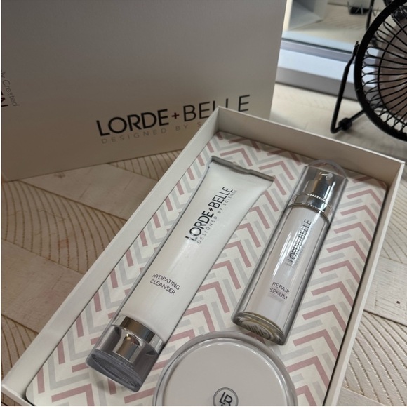 NEW Lorde + Belle Skincare Set - Picture 3 of 7